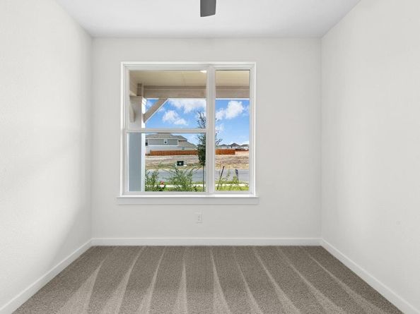 308 Amista DR, Liberty Hill TX 78642