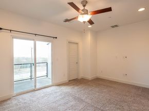 7204 Bassett CT, Austin TX 78741