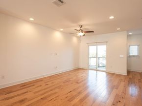 7204 Bassett CT, Austin TX 78741