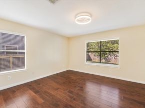 6808 Luckenbach LN, Austin TX 78729