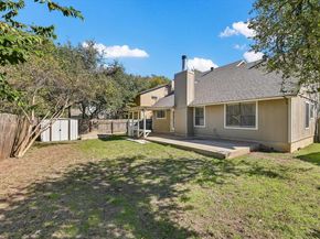 6808 Luckenbach LN, Austin TX 78729