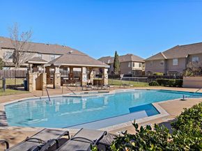 1101 E Parmer LN 318, Austin TX 78753