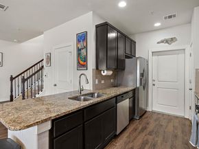 1101 E Parmer LN 318, Austin TX 78753