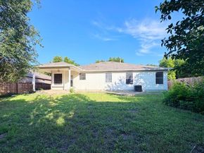 2417 Hallie LN, Round Rock TX 78664