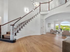 9604 Big View DR, Austin TX 78730