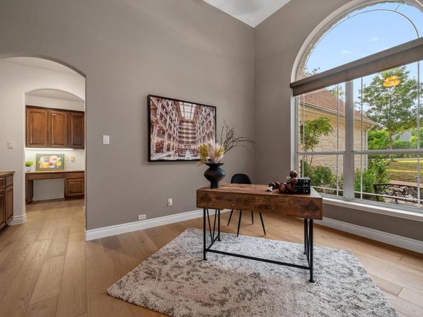 9604 Big View DR, Austin TX 78730