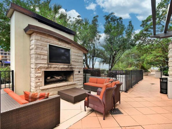 360 Nueces ST 2907, Austin TX 78701