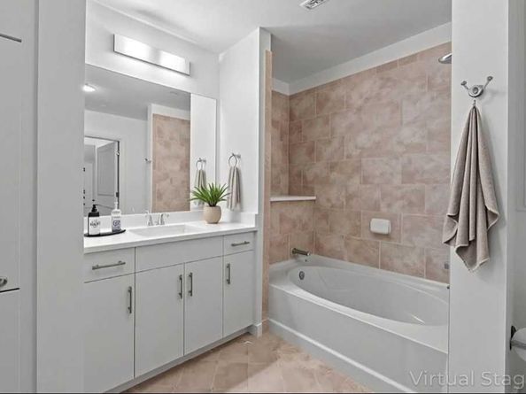 360 Nueces ST 2907, Austin TX 78701