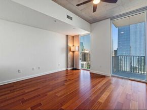 360 Nueces ST 2907, Austin TX 78701