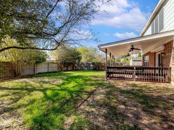 917 Melted Candle CV, Pflugerville TX 78660