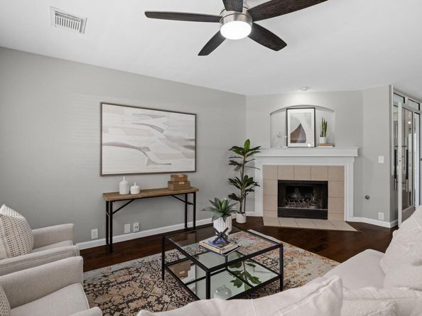 917 Melted Candle CV, Pflugerville TX 78660