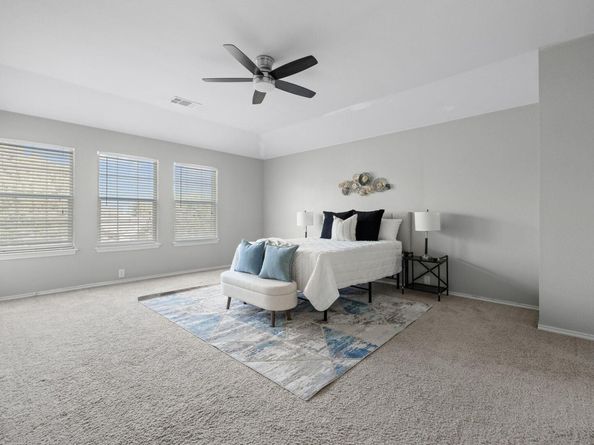 917 Melted Candle CV, Pflugerville TX 78660