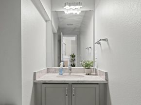 917 Melted Candle CV, Pflugerville TX 78660