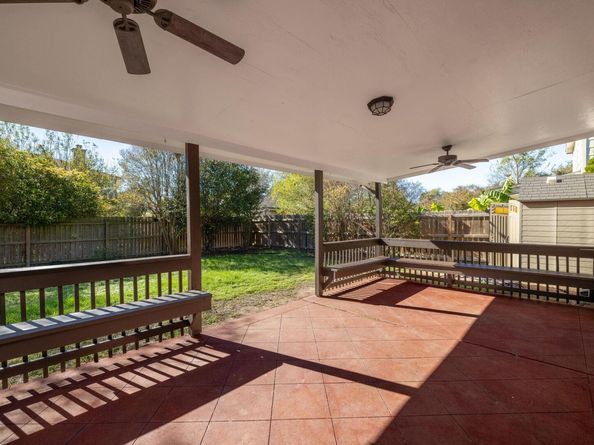 917 Melted Candle CV, Pflugerville TX 78660