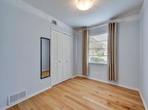 8208 Stillwood LN, Austin TX 78757