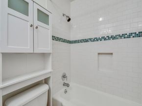 8208 Stillwood LN, Austin TX 78757