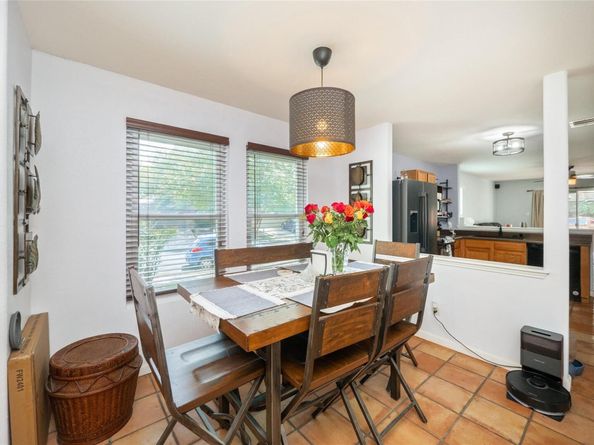 101 Texas Ash CV, Manchaca TX 78652