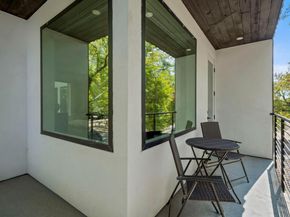 910 Nalide ST B, Austin TX 78745