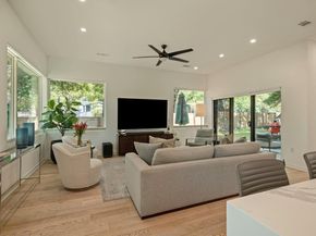 910 Nalide ST B, Austin TX 78745