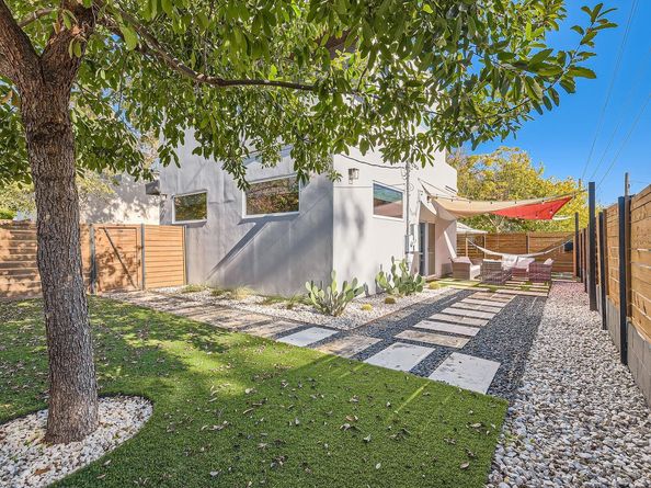 1600 Holly ST, Austin TX 78702