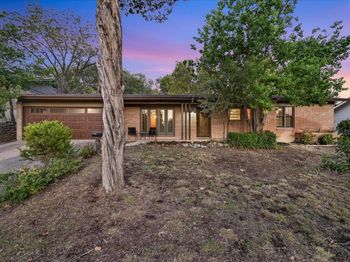 5723 Highland Hills DR