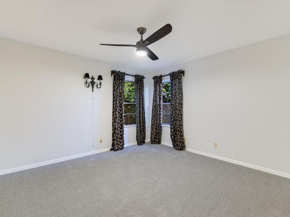 5723 Highland Hills DR, Austin TX 78731