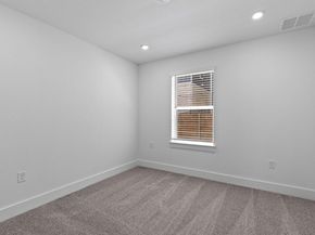 6312 Stockman DR 5, Austin TX 78747