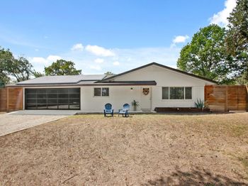 9110 Chisholm LN