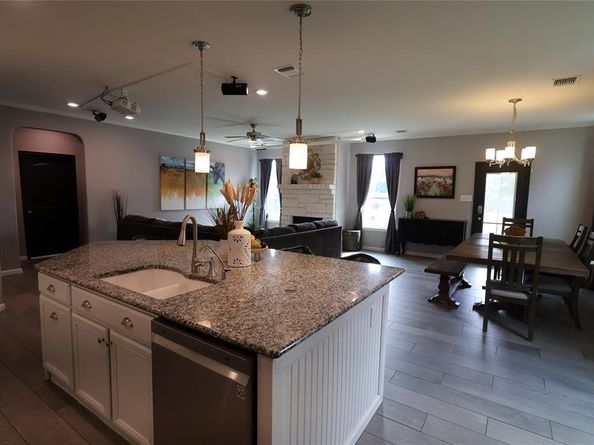 31451 Kingsway RD, Georgetown TX 78628