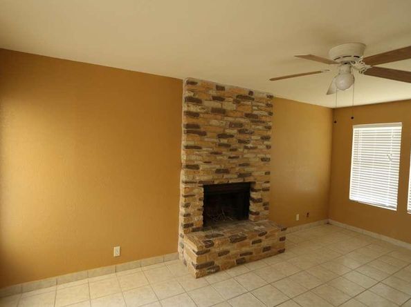 409-411 Cypress LN, Round Rock TX 78664