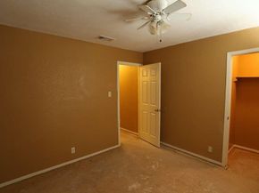 409-411 Cypress LN, Round Rock TX 78664