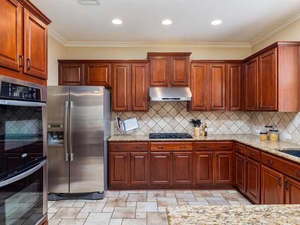 1616 Hidden Springs PATH, Round Rock TX 78665