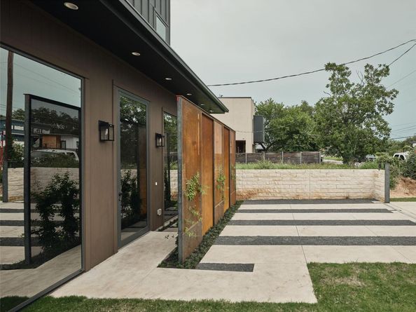 412 Kemp ST, Austin TX 78741
