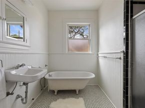 613 Baylor ST, Austin TX 78703