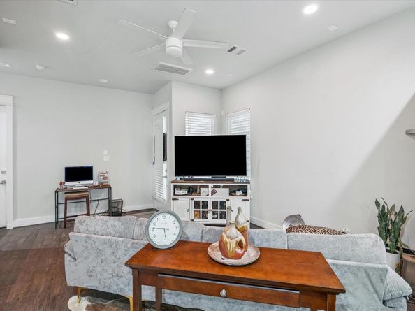 2517 Hollister ST, Houston TX 77080