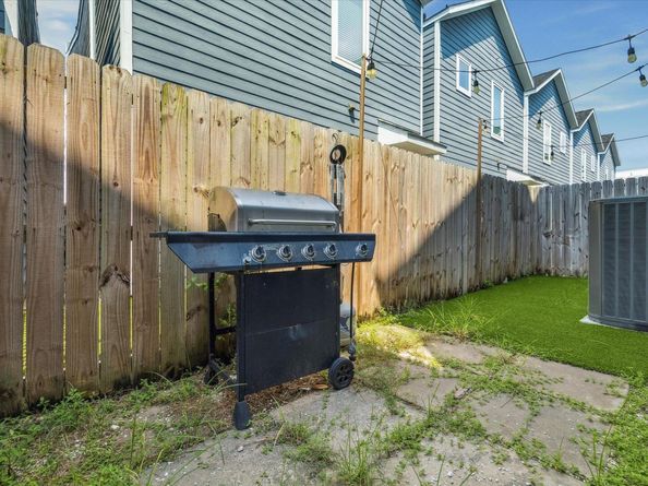 2517 Hollister ST, Houston TX 77080