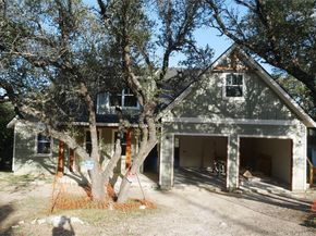813 Newport DR, Spicewood TX 78669