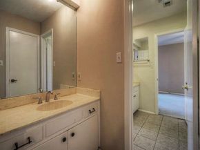 614 Sunfish ST, Lakeway TX 78734