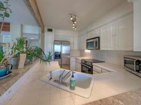 614 Sunfish ST, Lakeway TX 78734