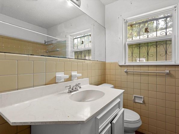 3406 Goodwin Ave, Austin TX 78702