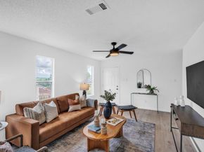 6914 Rifle BND, Austin TX 78736