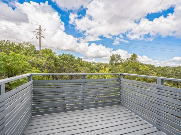 6914 Rifle BND, Austin TX 78736