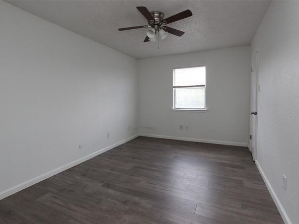 6914 Rifle BND, Austin TX 78736