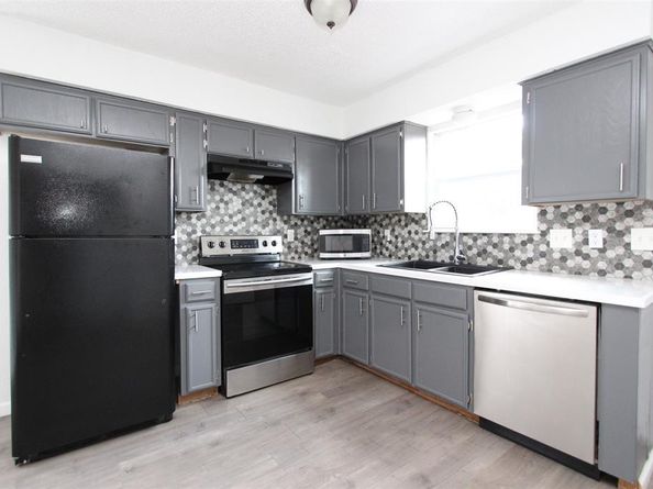 6914 Rifle BND, Austin TX 78736