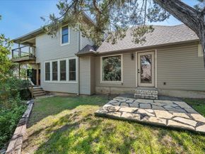 105 Rupen DR, Lakeway TX 78734