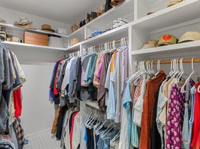 206 Cargill DR, Spicewood TX 78669