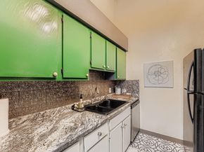 1705 Crossing PL A109, Austin TX 78741
