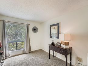 1705 Crossing PL A109, Austin TX 78741