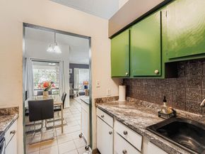 1705 Crossing PL A109, Austin TX 78741