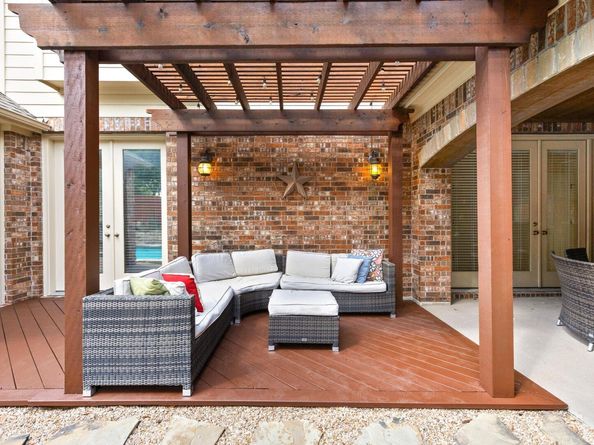 7109 Via Correto DR, Austin TX 78749